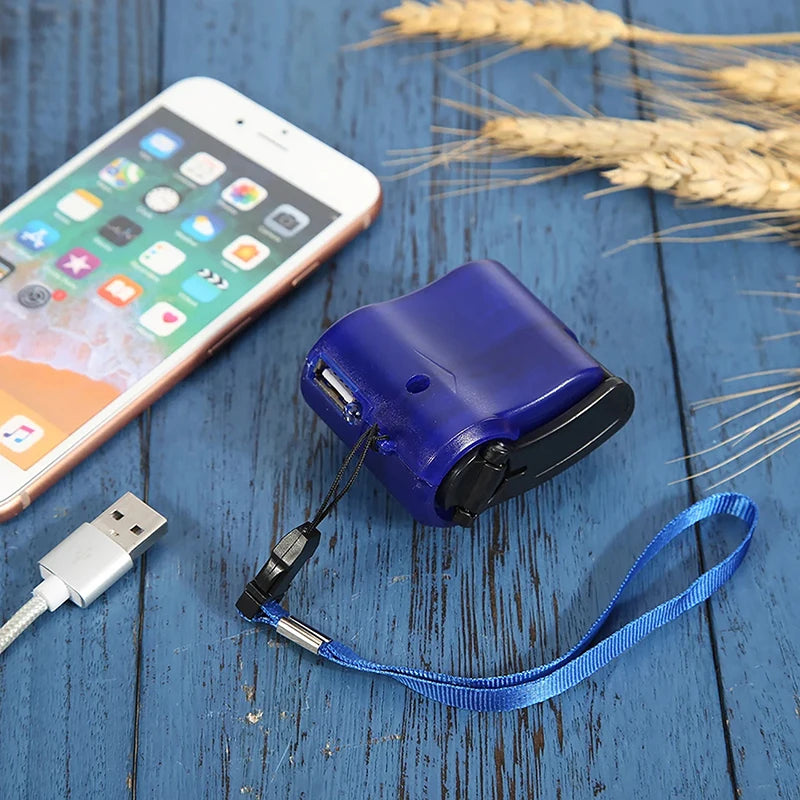 Emergency Outdoor Hand Crank Power Dynamo Emergency Charger 5.5V Travel Charger Outdoor Survival Accessories